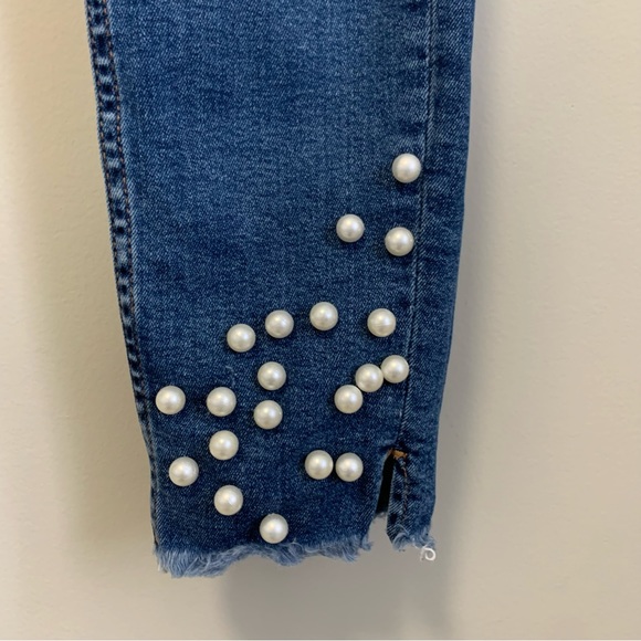 Zara Jeans with Pearl Embellishments - Picture 3 of 6